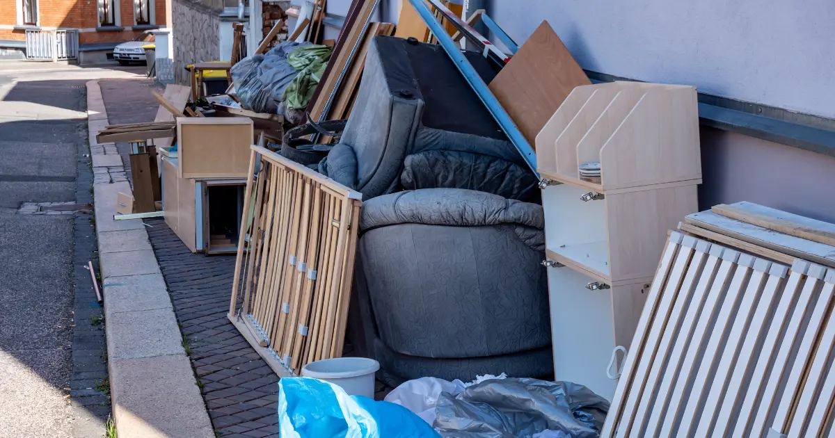 Collecte encombrants en bas de chez vous Savoie, Haute-Savoie, Ain et Isère